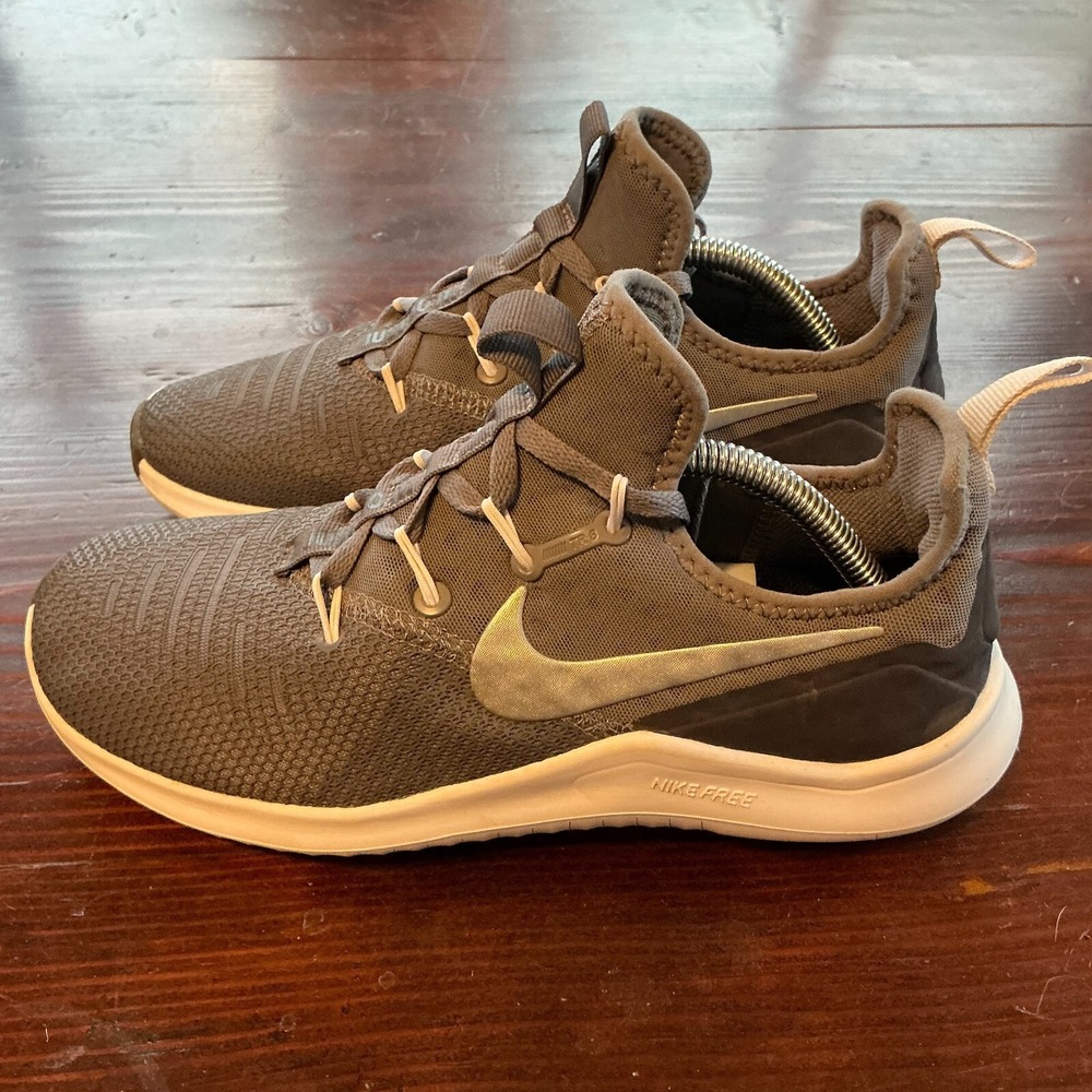Nike Free TR Trainer Shoes Women's US 6.5 Gray White Athletic Low Top 942888-005